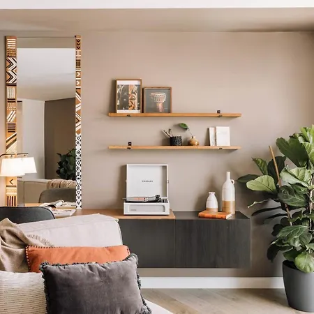 Rundi - 2 Bedrooms In Santo Antonio * 리스본